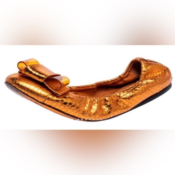 Burberry metallic orange embossed leather Surry balletflats